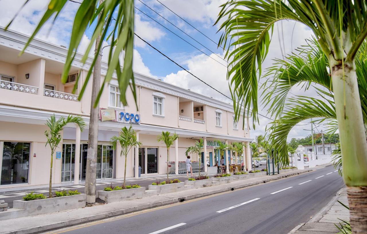 Bon Azur Beachfront Suites & Penthouses With Lov Тру-о-Биш Экстерьер фото