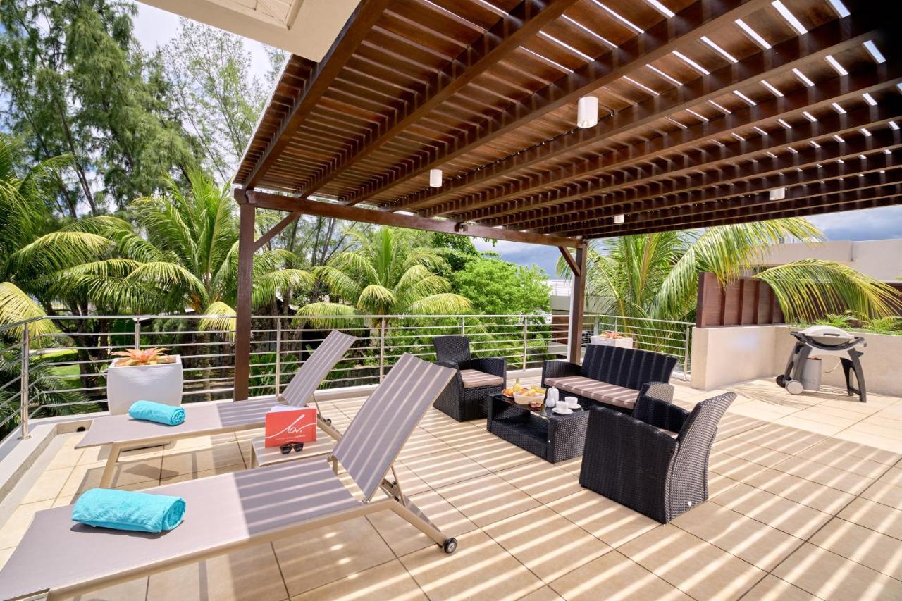 Bon Azur Beachfront Suites & Penthouses With Lov Тру-о-Биш Экстерьер фото