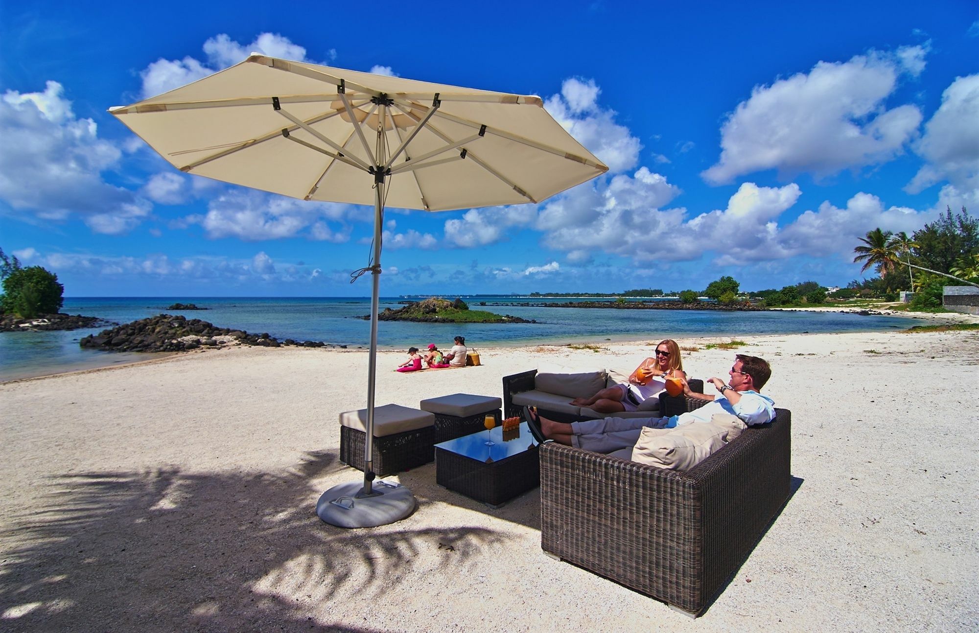 Bon Azur Beachfront Suites & Penthouses With Lov Тру-о-Биш Экстерьер фото